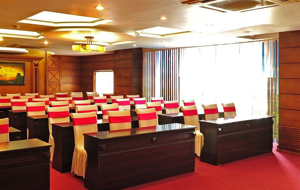 Camela Hotel & Resort Hai Phong Esterno foto