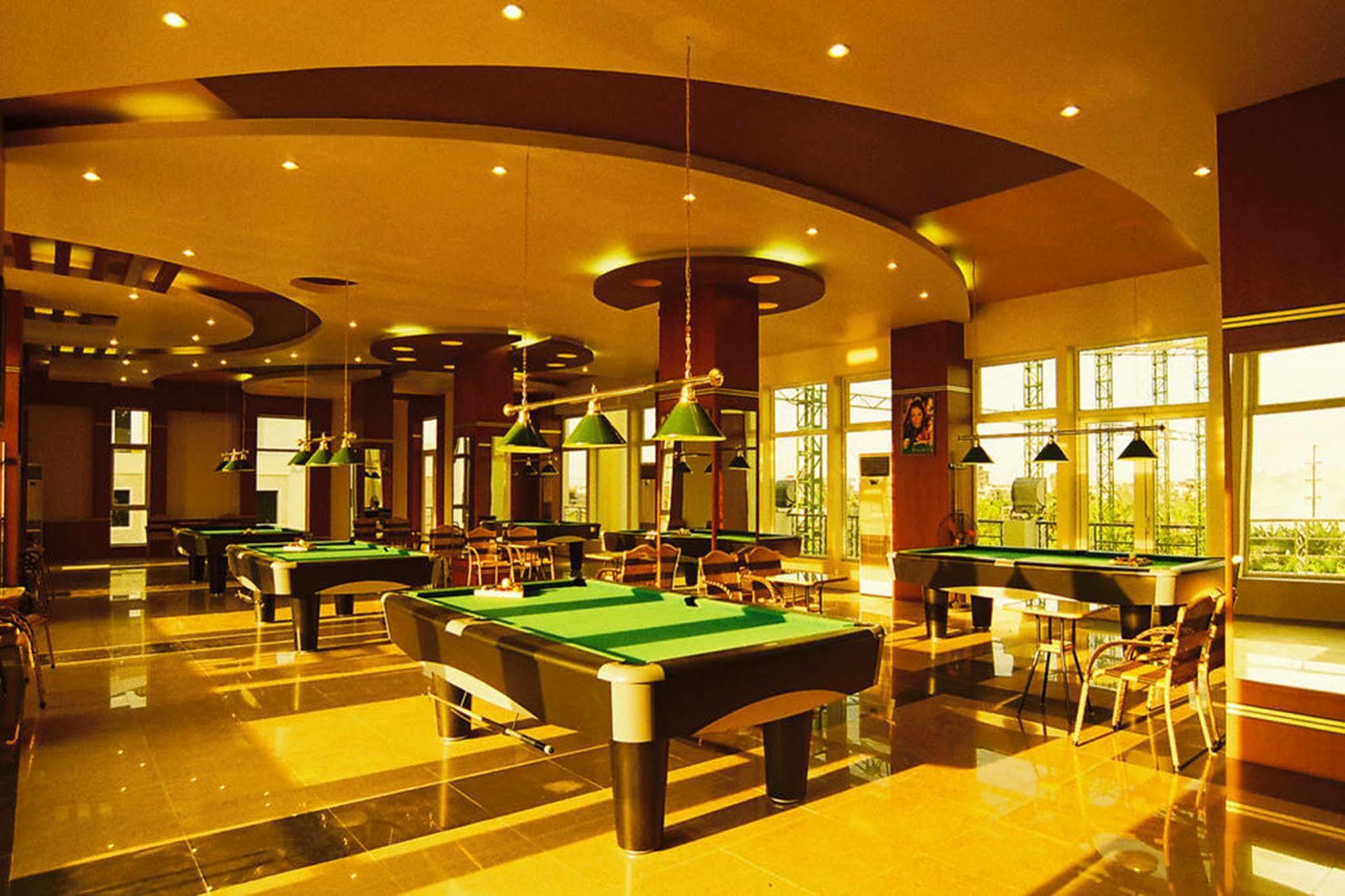 Camela Hotel & Resort Hai Phong Esterno foto
